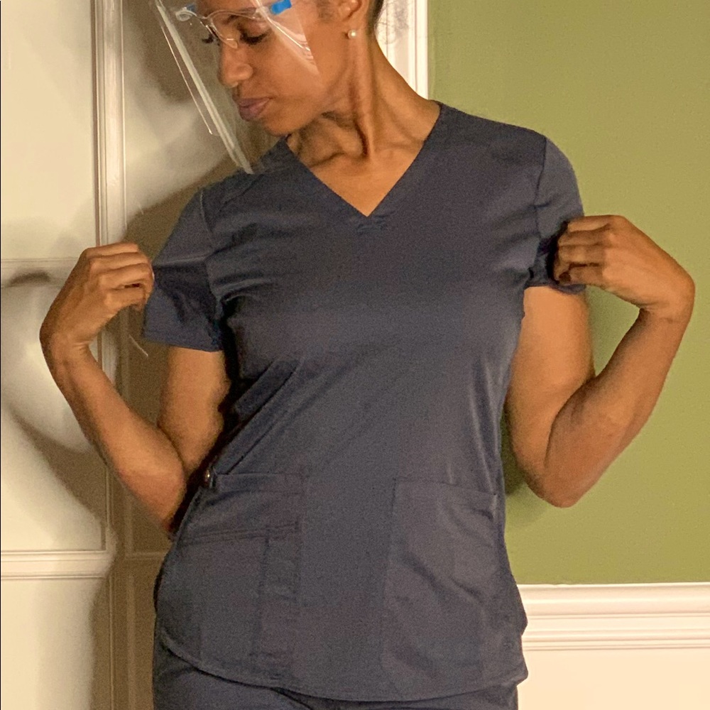 NWT XS-XL Womens Pewter/Gray Scrub top-Med Couture